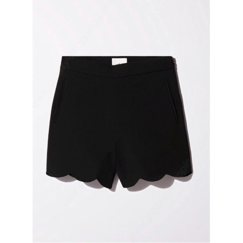 Wilfred scalloped hem short 0